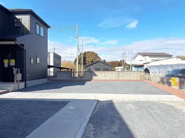 ひたちなか市田宮原1期　新築戸建て　3号棟の駐車場|6台駐車できるカースペース！