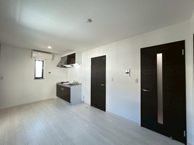 コートスタイル二日市駅前の居間・リビング|別号数タイプ