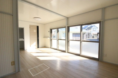 【洋室】 | 永大ハウス | 広々とした洋室です