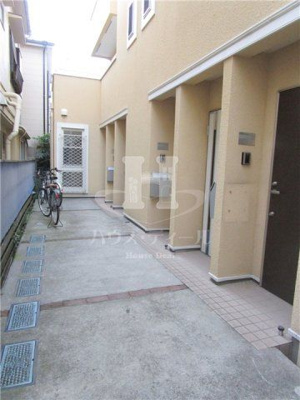 【エントランス】 | ルーベラ | 毎日通るエントランスはこのようになっています