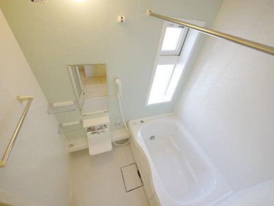 【浴室】 | ルーベラ | 別号室参考写真です(反転タイプ)