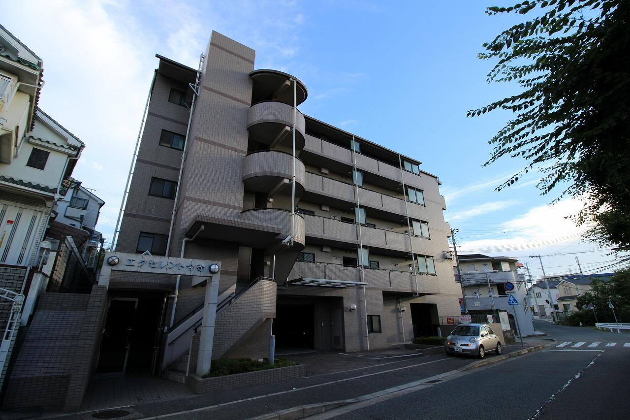 エクセレント今寺の外観