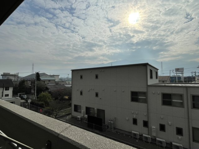 アルファスマート新居浜駅の展望