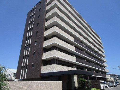 アルファスマート新居浜駅の外観