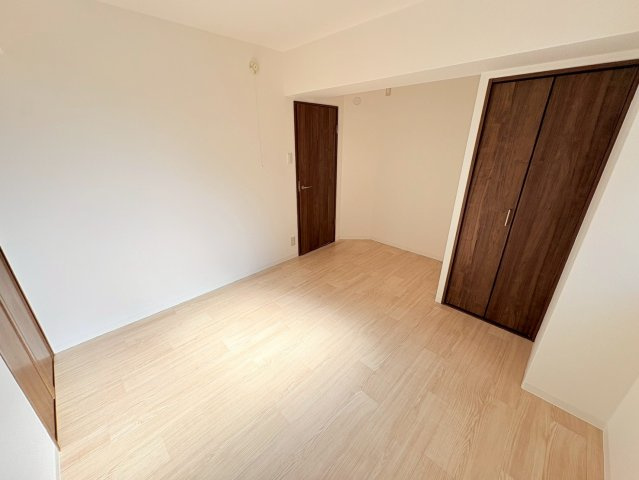 センターヒル岡本の居間・リビング