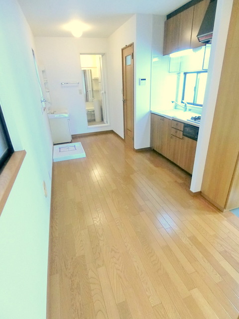 シェルの居間・リビング