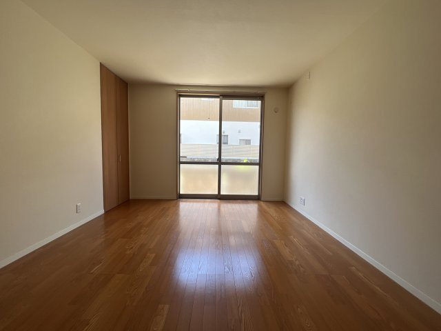 ソレイユ神田の居間・リビング