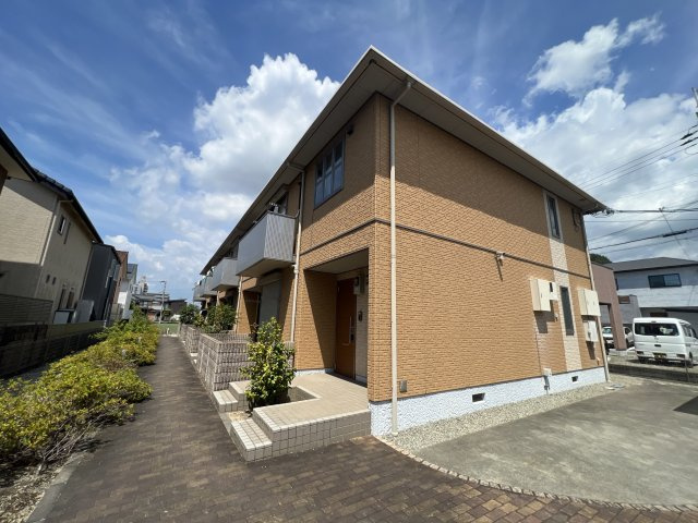 ソレイユ神田の外観