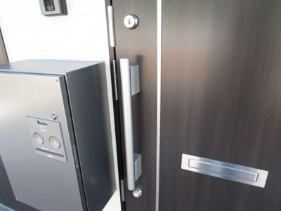 【玄関】 | ヴィッラヴィスタ日野(ヴィッラヴィスタヒノ)