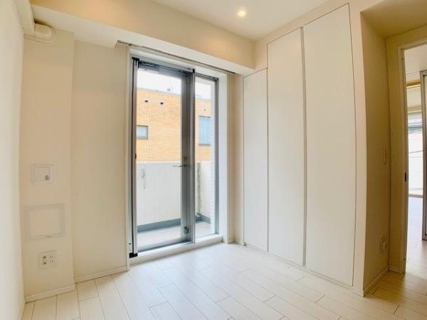 Ｂｒｉｌｌｉａ　ｉｓｔ　西麻布霞町の居間・リビング|ゆったりとしたリビングです