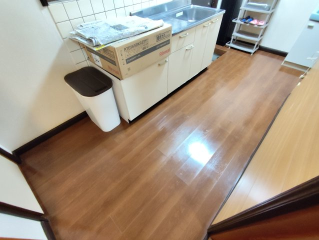 葛飾区新小岩４丁目のアパートの居間・リビング