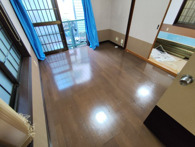 葛飾区新小岩４丁目のアパートの洋室