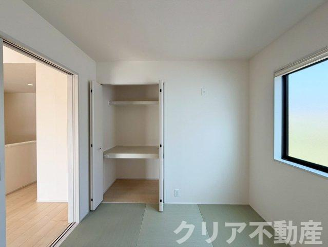 【収納】 | 7/27値下げ☆前橋市小坂子町新築1号棟　平屋・土地100坪・エアコン
