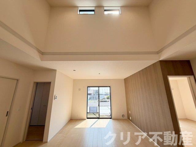 【居間・リビング】 | 7/27値下げ☆前橋市小坂子町新築1号棟　平屋・土地100坪・エアコン