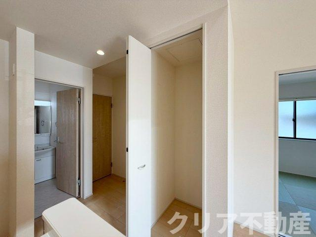 【収納】 | 7/27値下げ☆前橋市小坂子町新築1号棟　平屋・土地100坪・エアコン