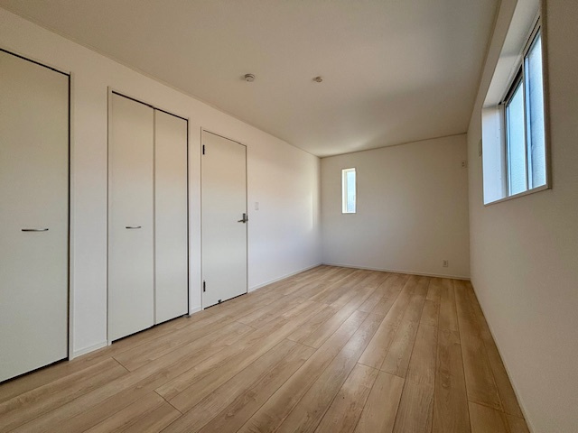 小郡市小郡の新築一戸建の洋室