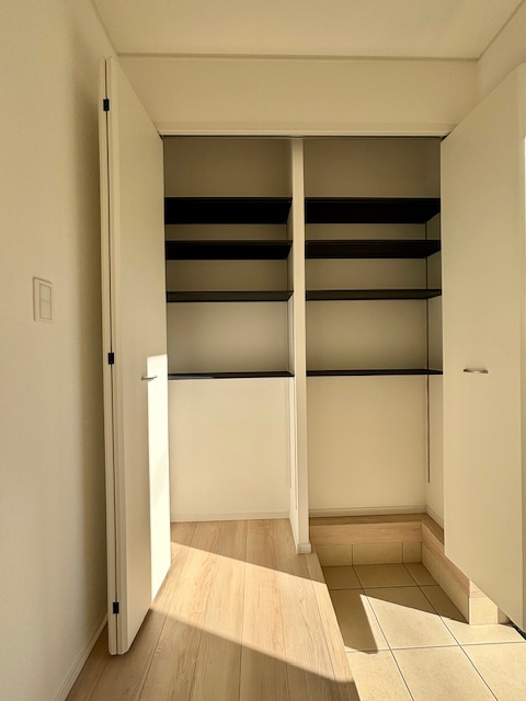 小郡市小郡の新築一戸建の収納