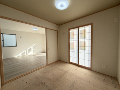 【和室】 | 沖縄市知花（全3棟）B号棟 | B号棟　和室4.5帖＋収納付き♪