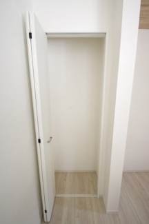 【収納】 | 【仲介手数料無料！！】府中市小柳町2丁目　新築戸建て（全2棟）1号棟　6099万円 | キッチン収納