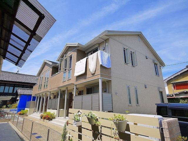 ウィット郡山の外観|おしゃれな外観です