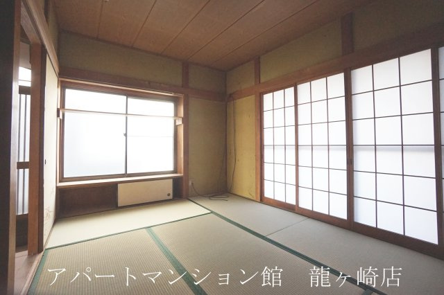 下町中川邸の居間・リビング