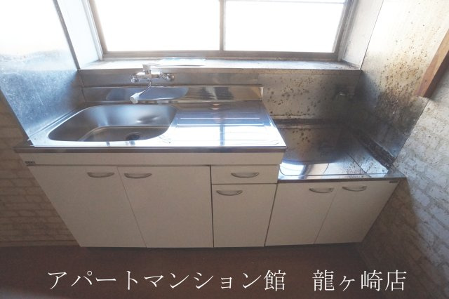 下町中川邸のキッチン