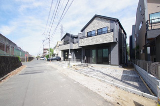 【前面道路含む現地写真】 | 【仲介手数料無料！！】府中市小柳町2丁目　新築戸建て（全2棟）2号棟　5799万円