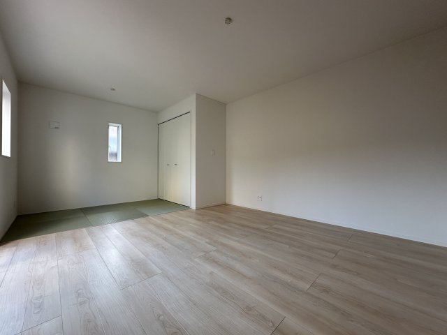 明石市大久保町松陰新築戸建2号棟の居間・リビング