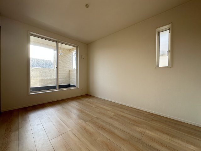 明石市大久保町松陰新築戸建2号棟の洋室