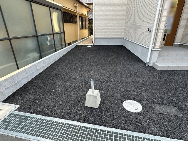 明石市大久保町松陰新築戸建2号棟の駐車場