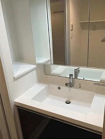 ARTESSIMO REVEの洗面所