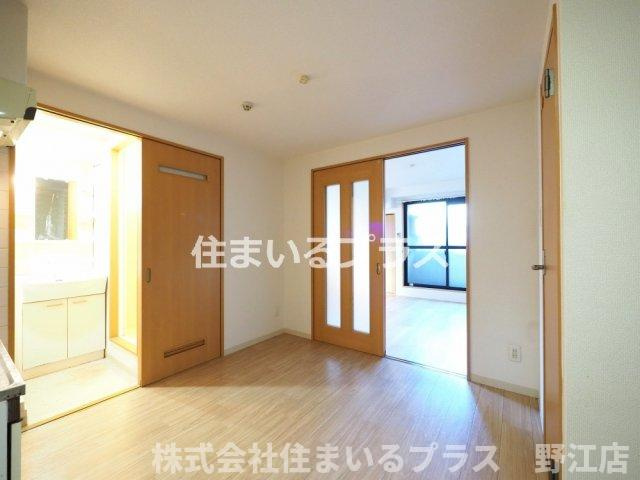メゾンクレアスタイルの居間・リビング