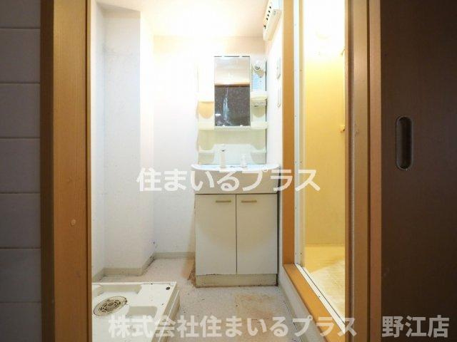 メゾンクレアスタイルの独立洗面台
