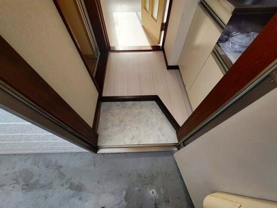 【玄関】 | グリーンパレスつつじヶ丘