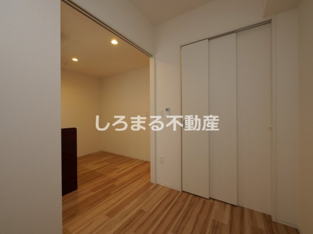 コンフォリア・リヴ淡路町一丁目の内装