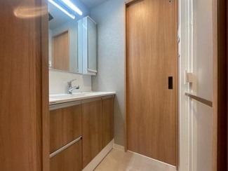 【独立洗面台】