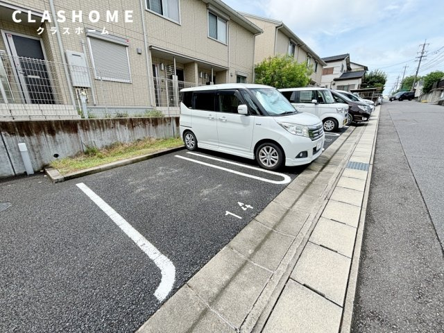 ガーデンスカイ新栄　Ｂ棟　　　刈谷市近郊の賃貸はクラスホームの駐車場