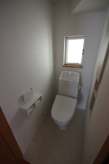 【トイレ】 | 【仲介手数料無料！！】多摩市和田　中古戸建て　3480万円