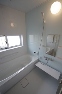 【浴室】 | 【仲介手数料無料！！】多摩市和田　中古戸建て　3480万円 | 浴室新規交換済み（1坪タイプ）