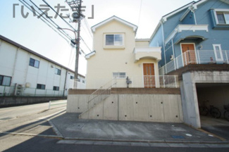 【外観】 | 【仲介手数料無料！！】多摩市和田　中古戸建て　3480万円