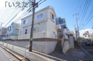 【前面道路含む現地写真】 | 【仲介手数料無料！！】多摩市和田　中古戸建て　3480万円