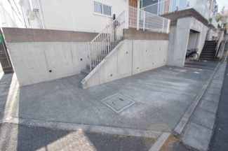 【駐車場】 | 【仲介手数料無料！！】多摩市和田　中古戸建て　3480万円