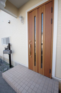 【玄関】 | 【仲介手数料無料！！】多摩市和田　中古戸建て　3480万円