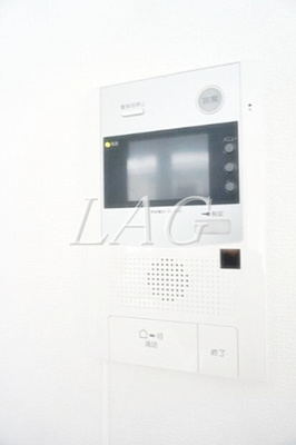 【セキュリティ】 | プレディアスタイル西麻布 | モニターつきインターホンです。