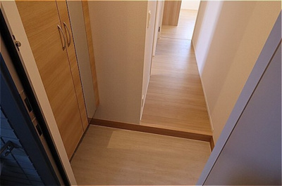 【玄関】 | サン・グレース木更津