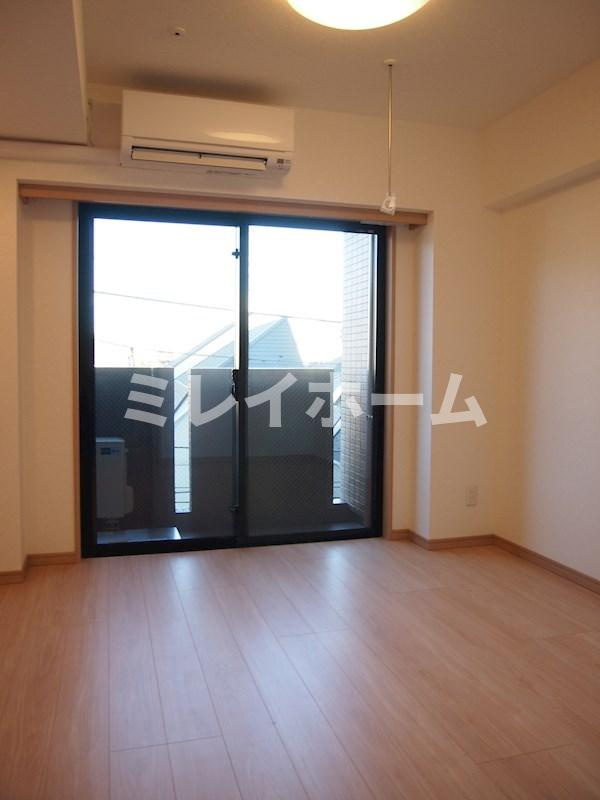 ルーブル旗の台弐番館