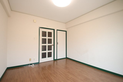 【洋室】 | アヴニール森