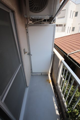 【設備】 | アヴニール森 | 洗濯機置場