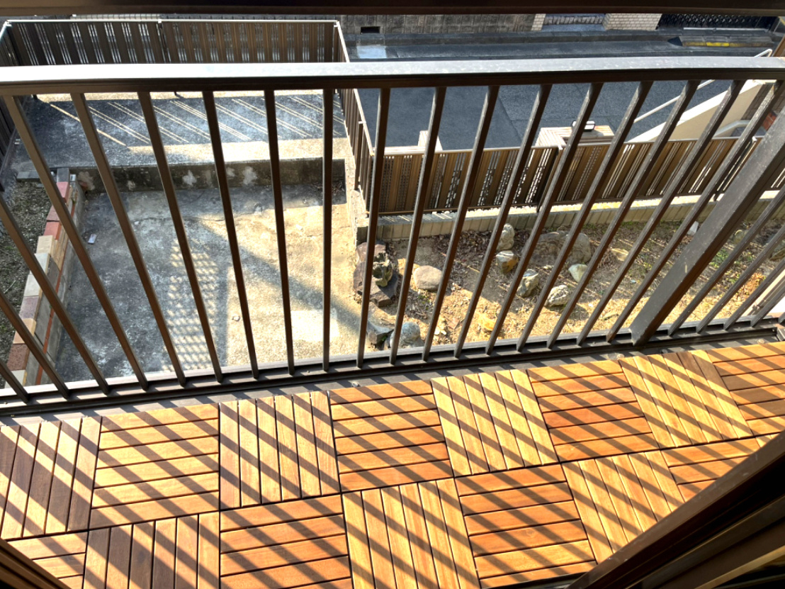 明石市朝霧台　中古戸建のバルコニー|暖かな日差しのふりそそぐバルコニー