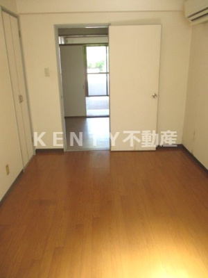 【寝室】 | メゾン・ド・池上 | 寝室にぴったりのお部屋です